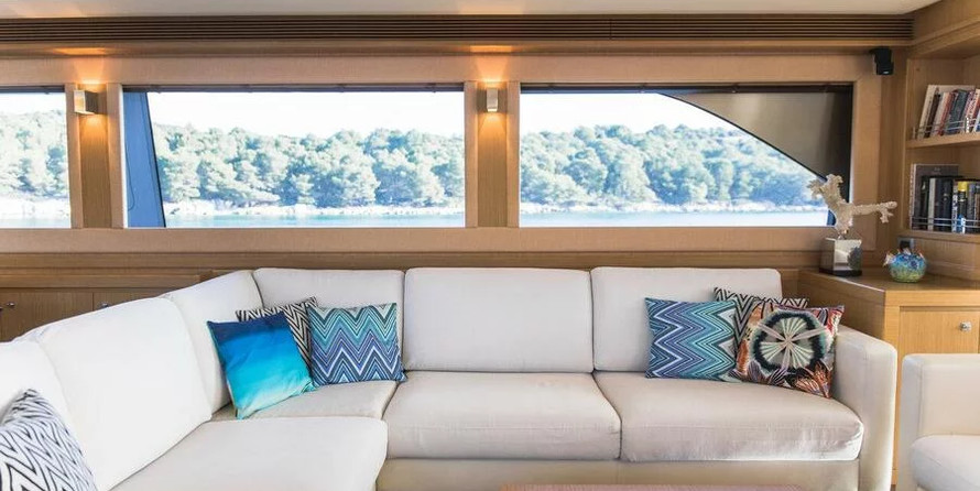 Custom Line Navetta 26 Crescendo