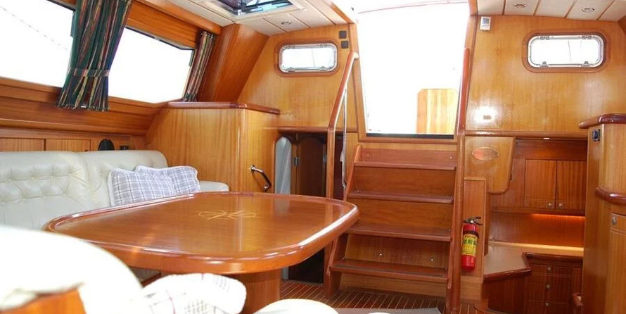 Broward 80 pilot house