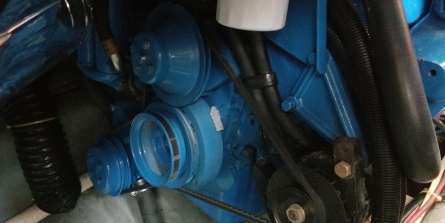 Carver 355 Aft Cabin