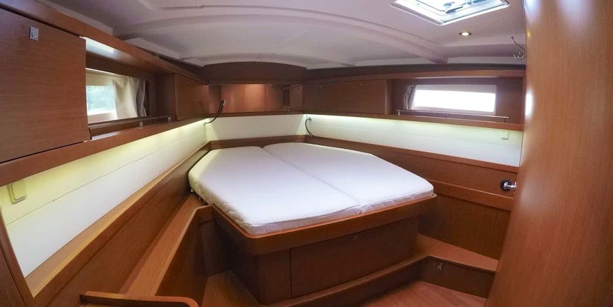 Beneteau Oceanis 45
