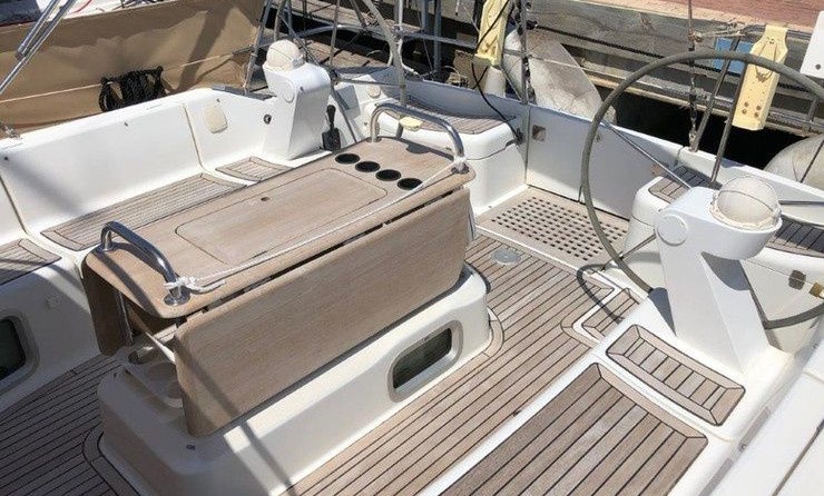 Jeanneau Sun Odyssey 49
