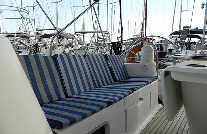 Jeanneau Sun Odyssey 43