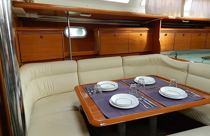 Jeanneau Sun Odyssey 43