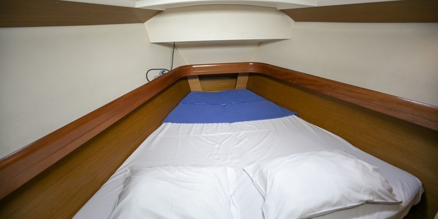 Jeanneau Sun Odyssey 42 i