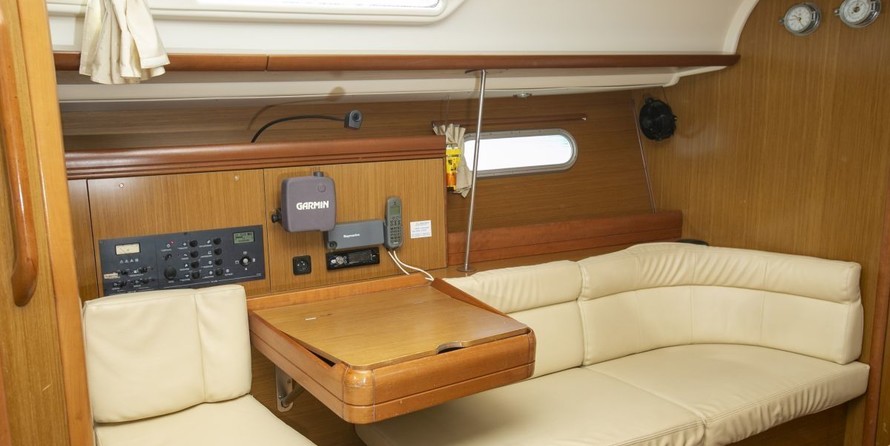 Jeanneau Sun Odyssey 42 i