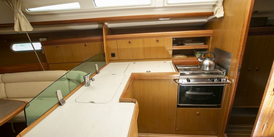 Jeanneau Sun Odyssey 42 i