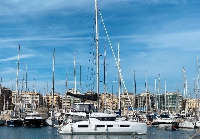 Lagoon 50