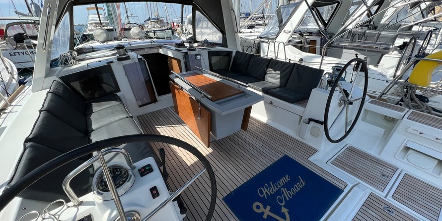 Oceanis 45