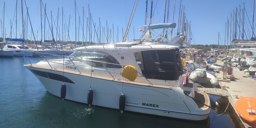 Marex Sun Cruiser 310