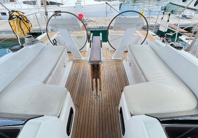Hanse 458