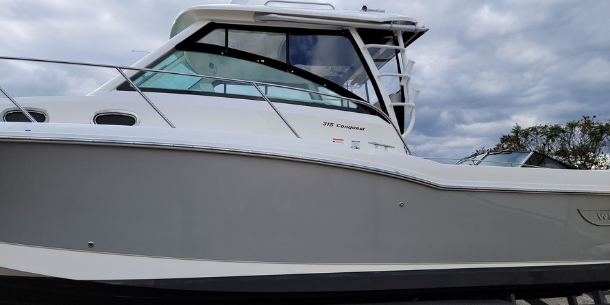 Boston Whaler 315 Conquest