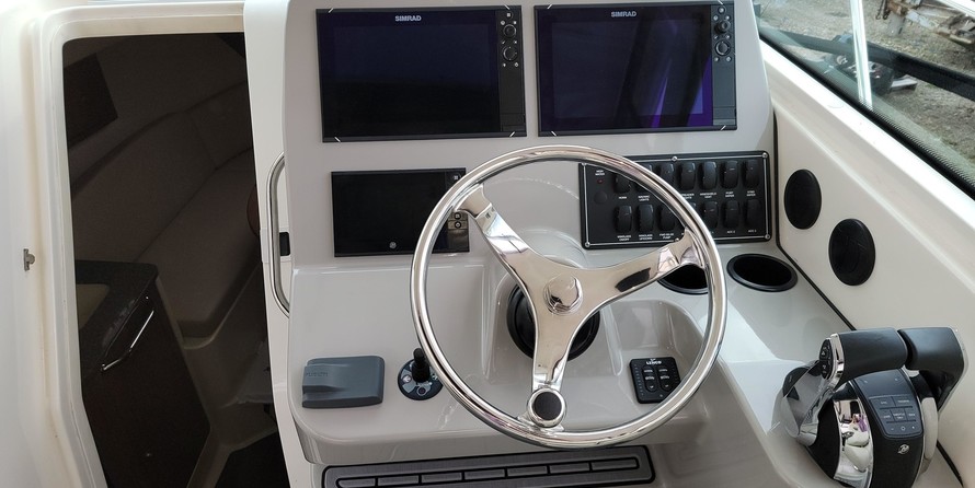 Boston Whaler 315 Conquest