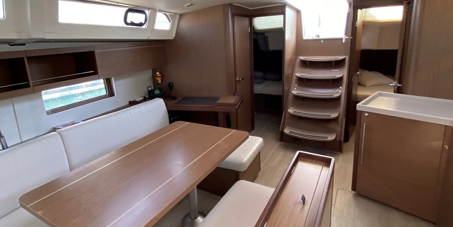 Beneteau Oceanis 46.1