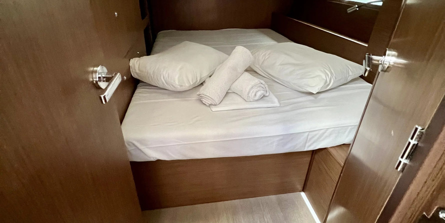 Beneteau Oceanis 46.1