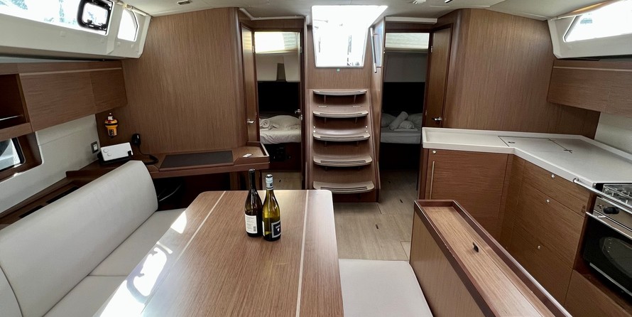 Beneteau Oceanis 46.1