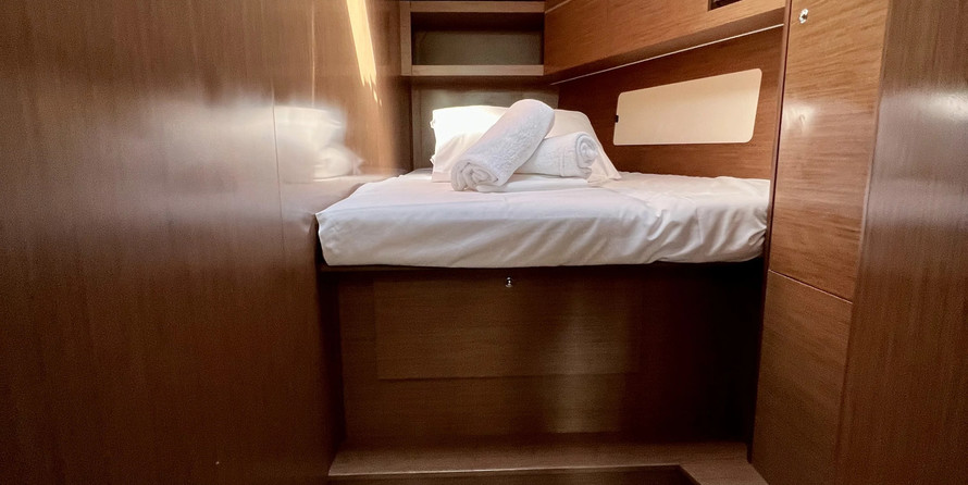 Beneteau Oceanis 46.1