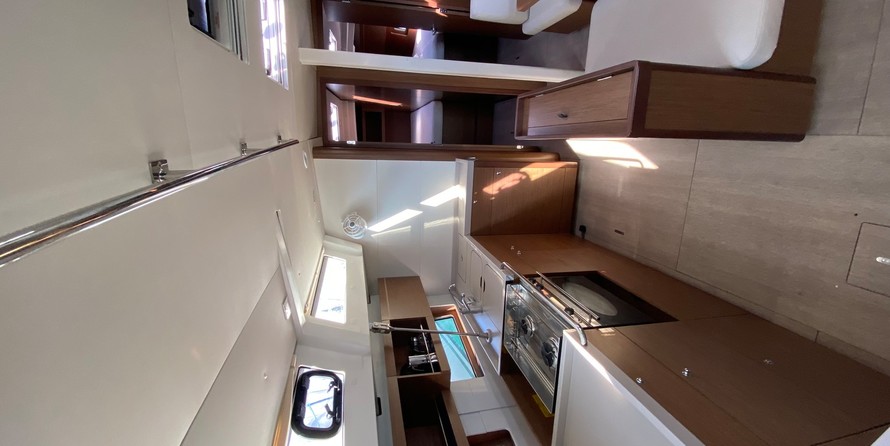 Beneteau Oceanis 46.1
