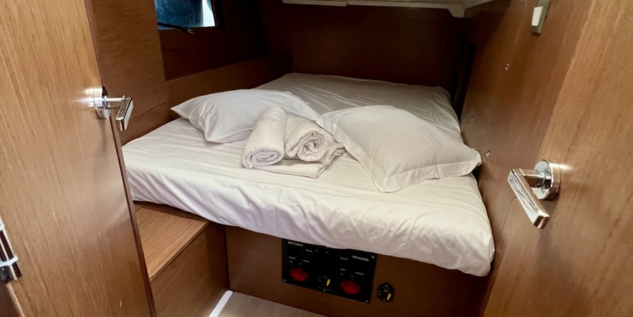 Beneteau Oceanis 46.1