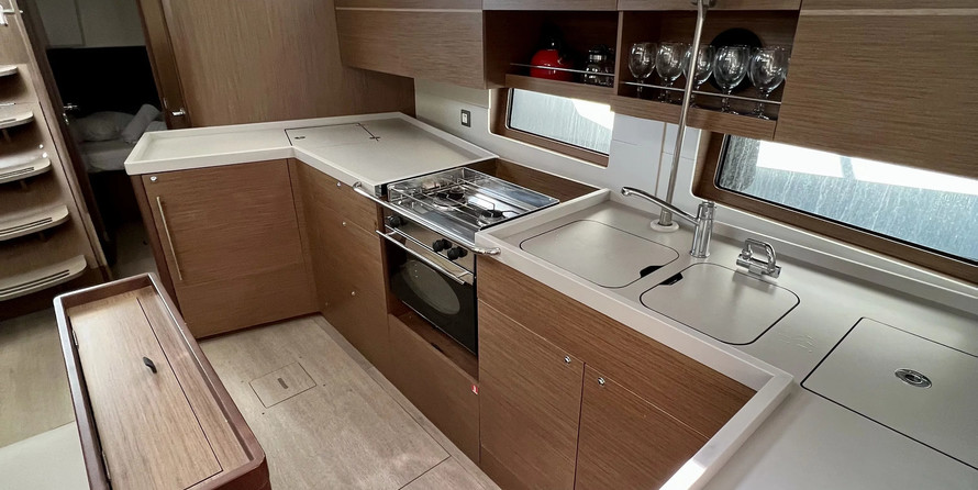 Beneteau Oceanis 46.1