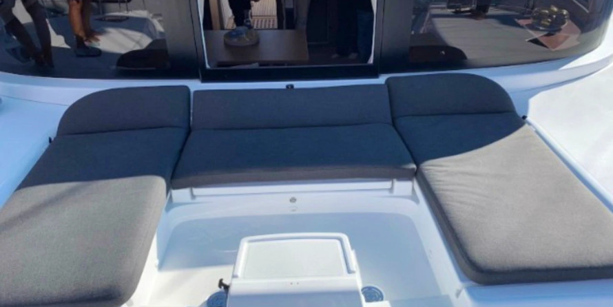 Lagoon 46