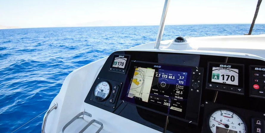 Lagoon 42