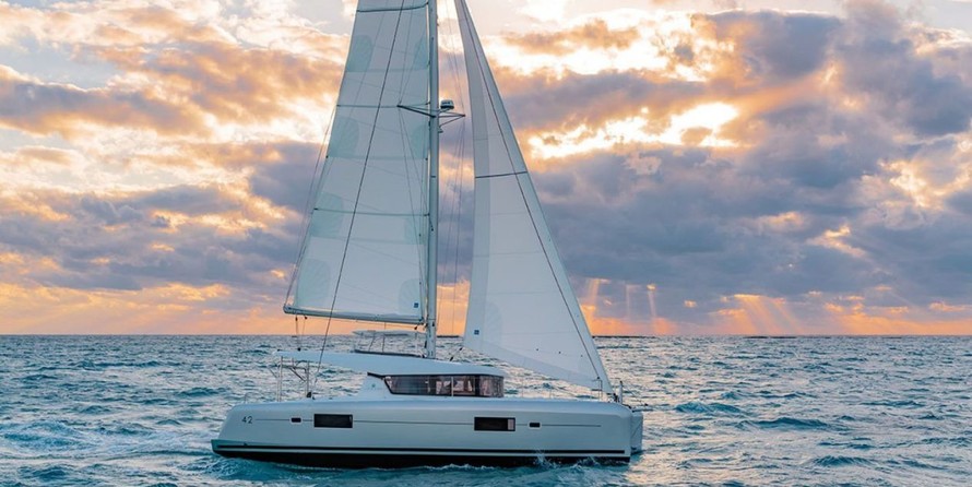 Lagoon 42