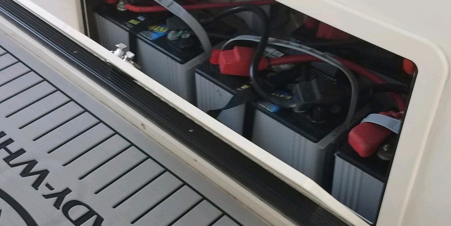 Grady-White Canyon 336