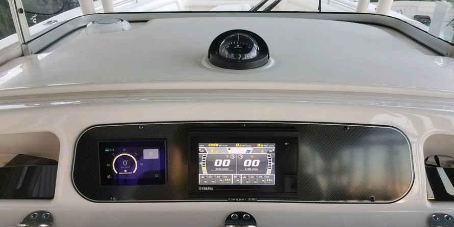 Grady-White Canyon 336