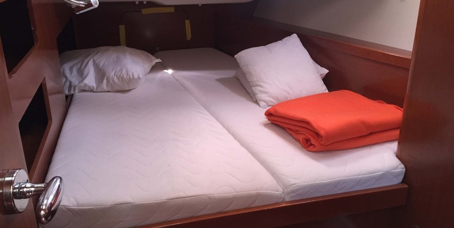 Beneteau Oceanis 50 Family