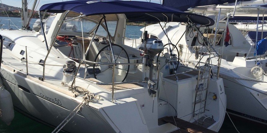 Beneteau Oceanis 50 Family
