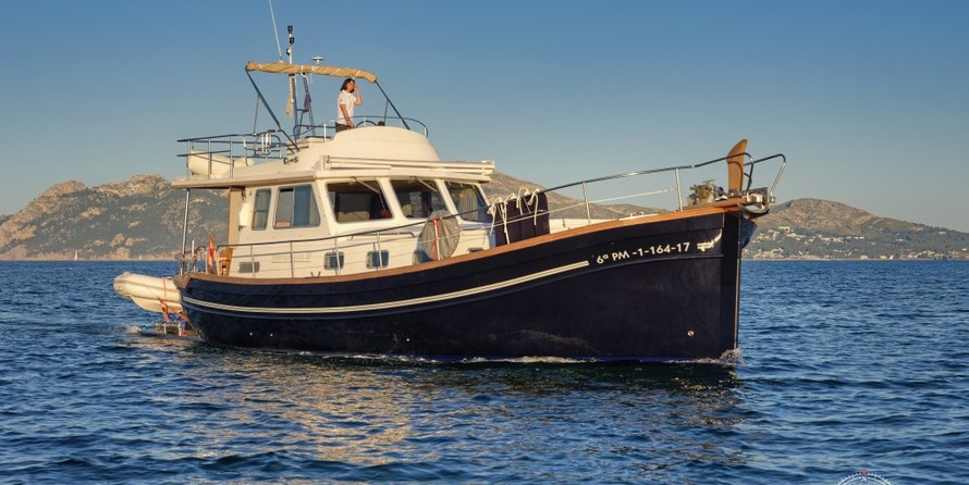 Menorquin Yacht 160
