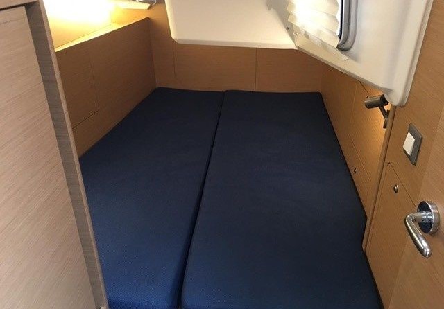 Jeanneau Sun Odyssey 410