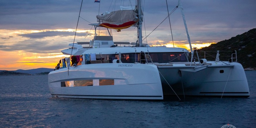 Dufour 48 Catamaran