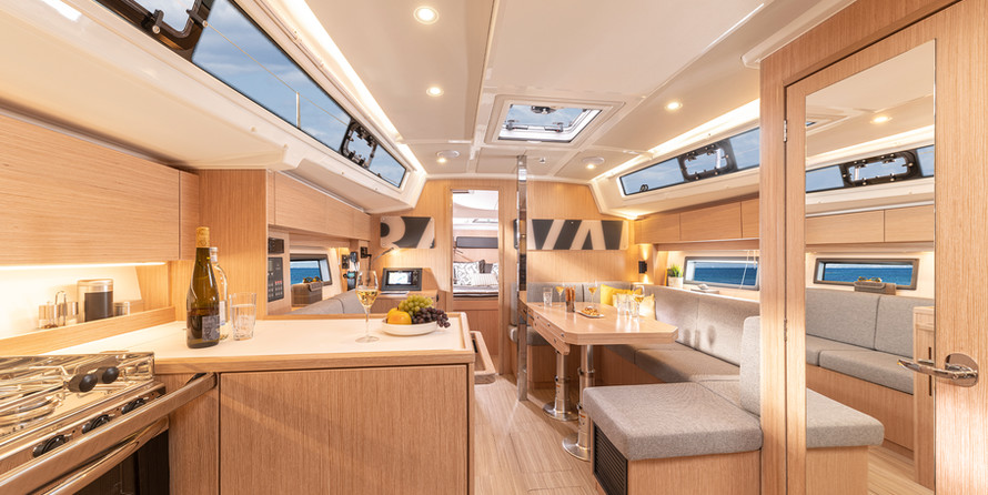 Bavaria C38