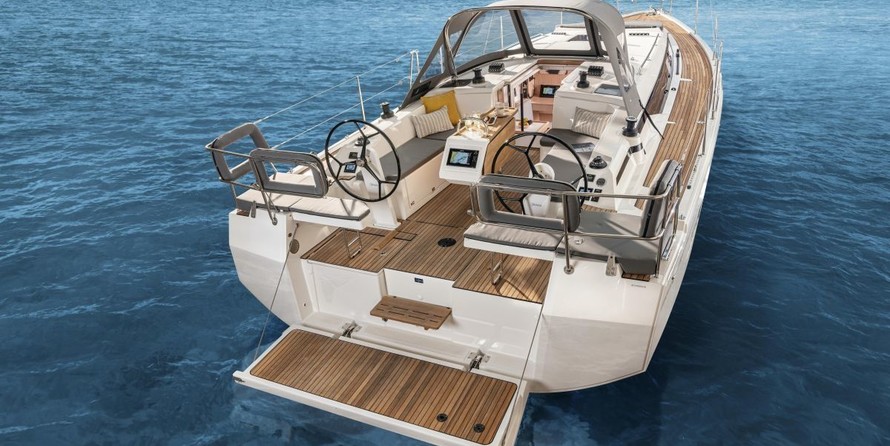 Bavaria C38