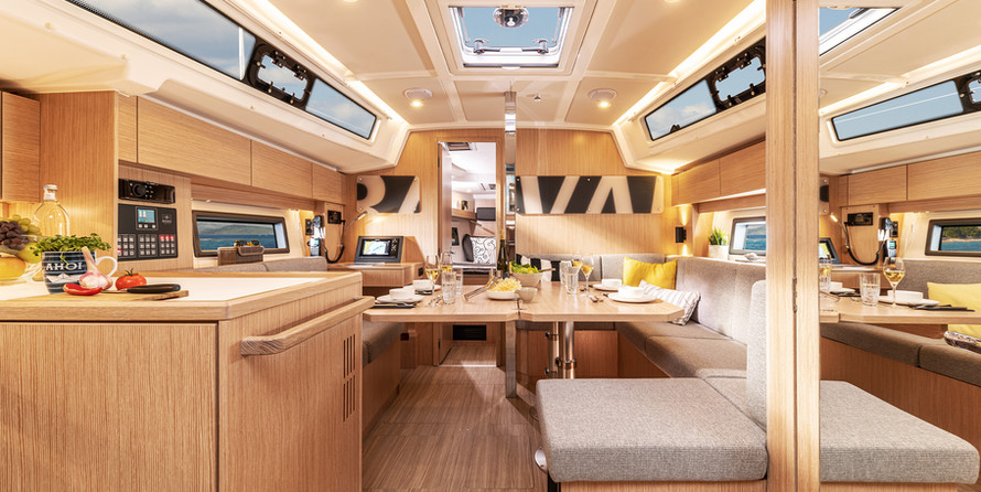 Bavaria C38