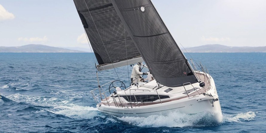 Bavaria C38