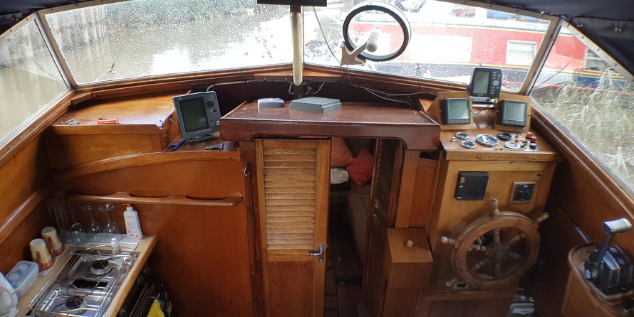 1999 27 hike built aluminum patrol boat w/ trailer