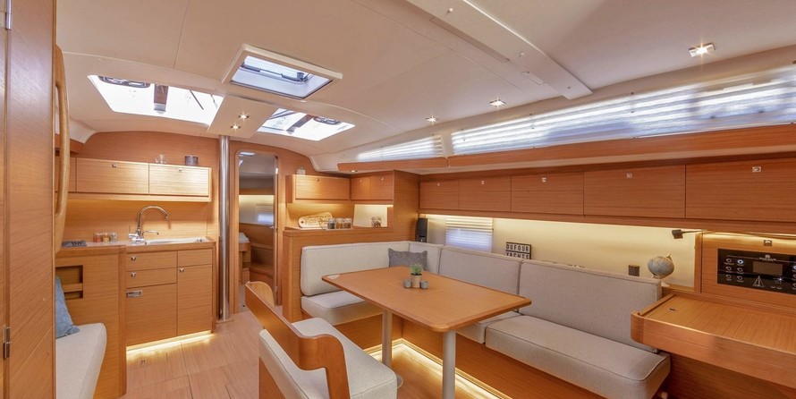 Dufour 430