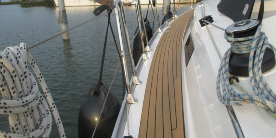 Bavaria 37 Cruiser