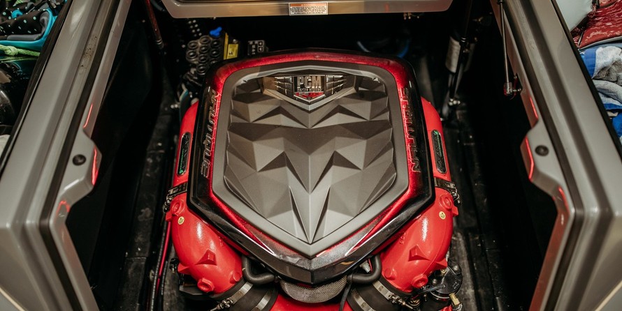 Super Air Nautique G23