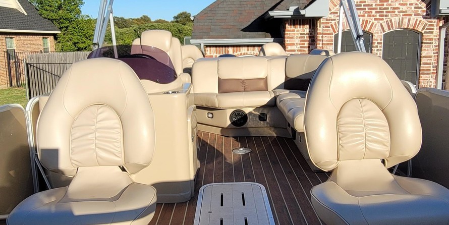 SunCatcher X322 Fish & Cruise