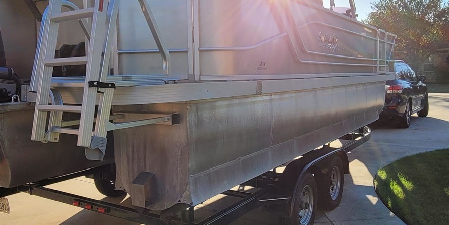 SunCatcher X322 Fish & Cruise