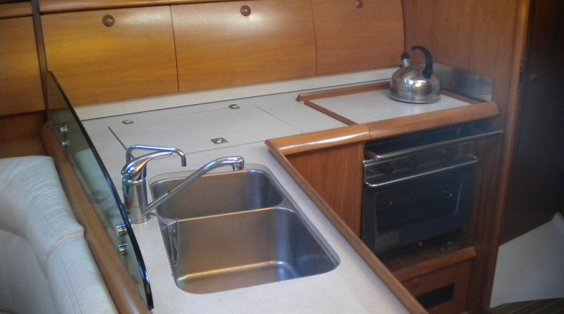 Sun Odyssey 40