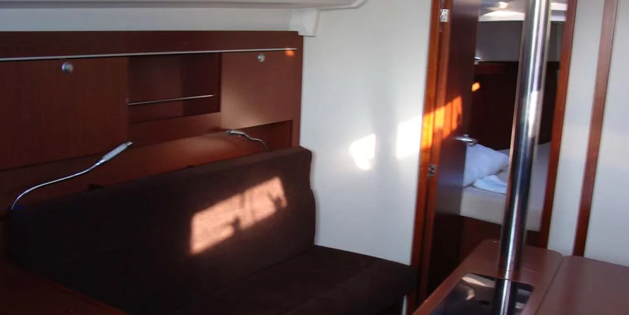 Hanse 345