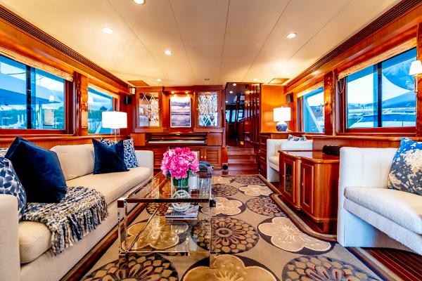 Alaskan Pilothouse
