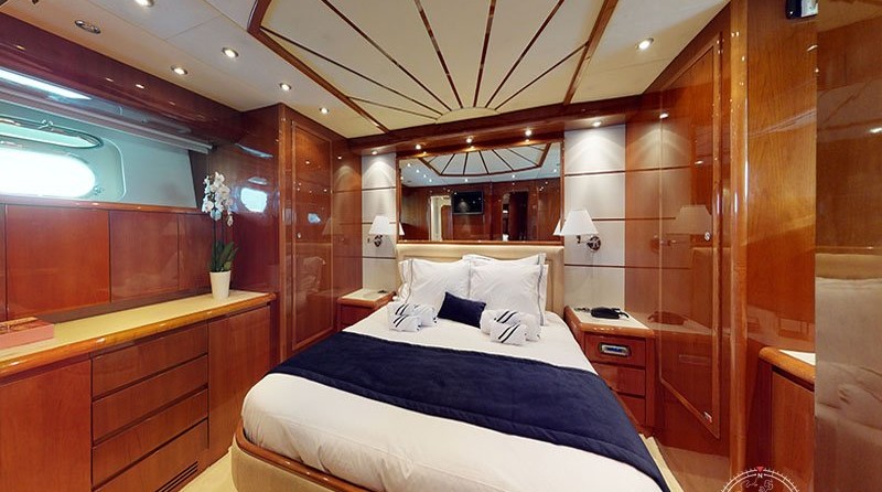 Falcon Yachts 86