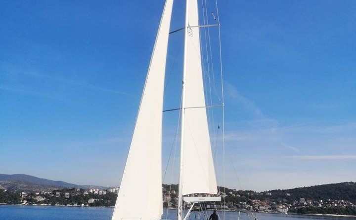 Hanse 588