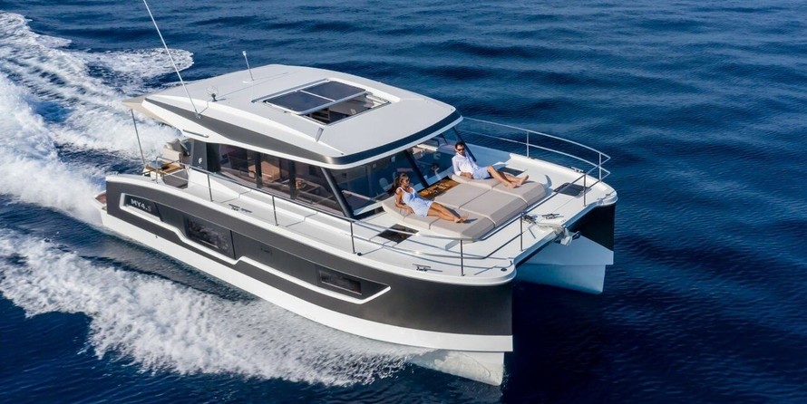 Fountaine Pajot MY 4.S
