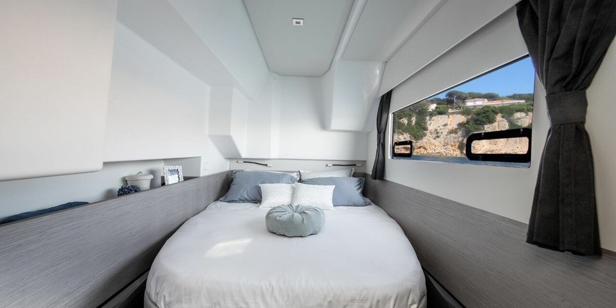 Fountaine Pajot MY 4.S